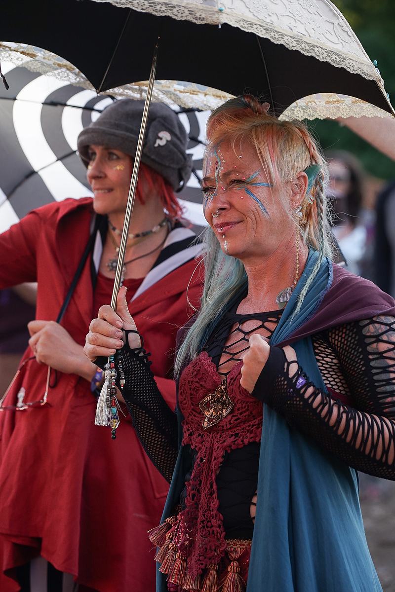 Live event portrait — festival culture documentary photography